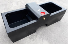 Load image into Gallery viewer, Plastic Field Drinker