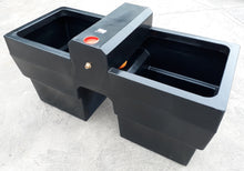 Load image into Gallery viewer, Plastic Field Drinker