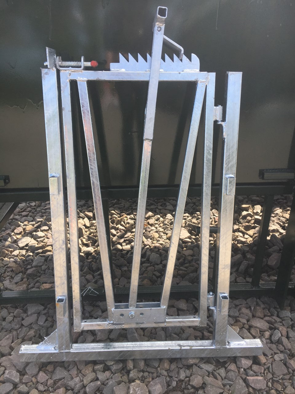 Race Head Lock Gate Leam Agri Ltd