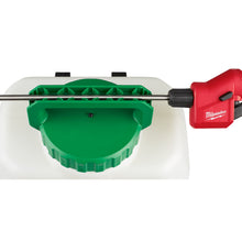 Load image into Gallery viewer, Milwaukee Switch Tank 15L Chemical Sprayer Tank
