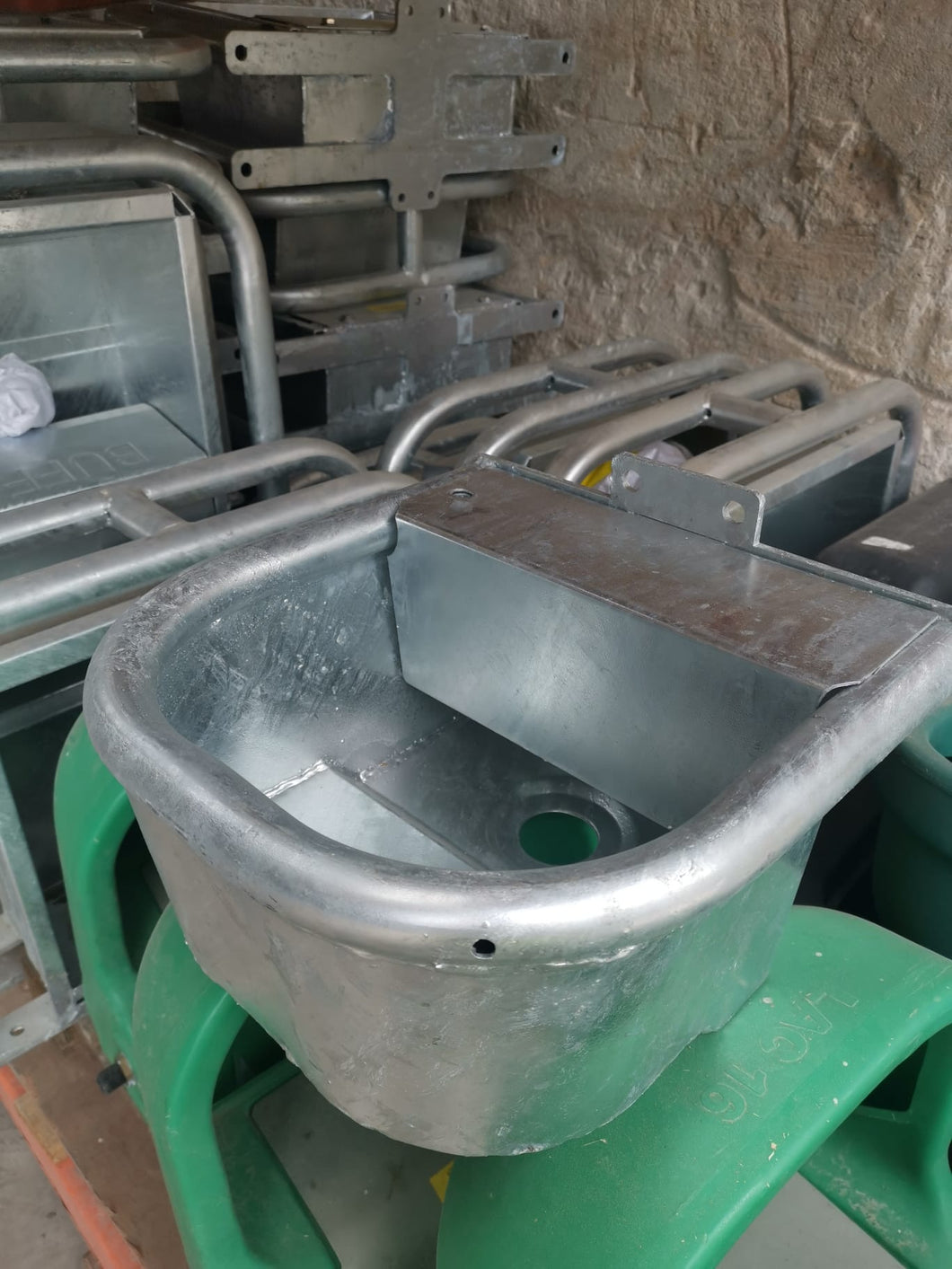 AGRI KIT Mini Bowl Drinker - Galvanised