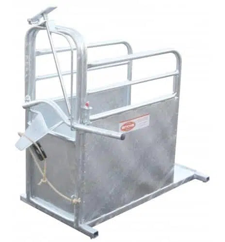 Ritchie Dehorning Crate from Leam Agri Ltd, Tempo, County Fermanagh, Northern Ireland. Serving Fermanagh, Tyrone, Antrim, Down, Londonderry, Armagh, Cavan, Leitrim, Sligo, Monaghan, Donegal, Dublin Carlow, Clare, Cork, Galway, Kerry, Kildare, Kilkenny, Laois, Limerick, Longford, Louth, Mayo, Meath, Monaghan, Offaly, Roscommon, Tipperary, Waterford, Westmeath, Wexford and Wicklow and throughout the United Kingdom
