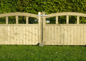 Timber Gates from Leam Agri Ltd, Tempo, County Fermanagh, Northern Ireland. Serving Fermanagh, Tyrone, Antrim, Down, Londonderry, Armagh, Cavan, Leitrim, Sligo, Monaghan, Donegal, Dublin Carlow, Clare, Cork, Galway, Kerry, Kildare, Kilkenny, Laois, Limerick, Longford, Louth, Mayo, Meath, Monaghan, Offaly, Roscommon, Tipperary, Waterford, Westmeath, Wexford and Wicklow and throughout the United Kingdom