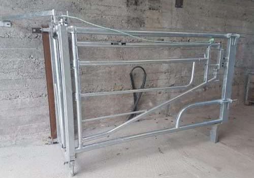 Calving Gate Large Ritchie Bo Steel Calving Gate - 10ft Fixed Length – Leam Agri Ltd