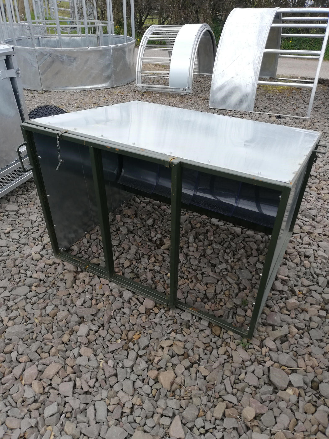 4 x 4' Sheep Creep Feeder Painted / Galvanised from Leam Agri Ltd, Tempo, County Fermanagh, Northern Ireland. Serving Fermanagh, Tyrone, Antrim, Down, Londonderry, Armagh, Cavan, Leitrim, Sligo, Monaghan, Donegal, Dublin Carlow, Clare, Cork, Galway, Kerry, Kildare, Kilkenny, Laois, Limerick, Longford, Louth, Mayo, Meath, Monaghan, Offaly, Roscommon, Tipperary, Waterford, Westmeath, Wexford and Wicklow and throughout the United Kingdom